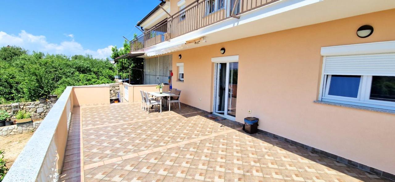 Apartments Pinezic Skrbčići Exterior foto