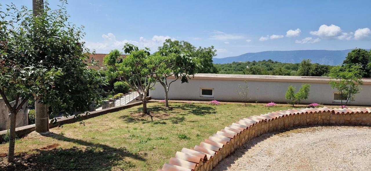 Apartments Pinezic Skrbčići Exterior foto